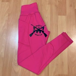 Muscle Mafia Pink Legging Size XS
